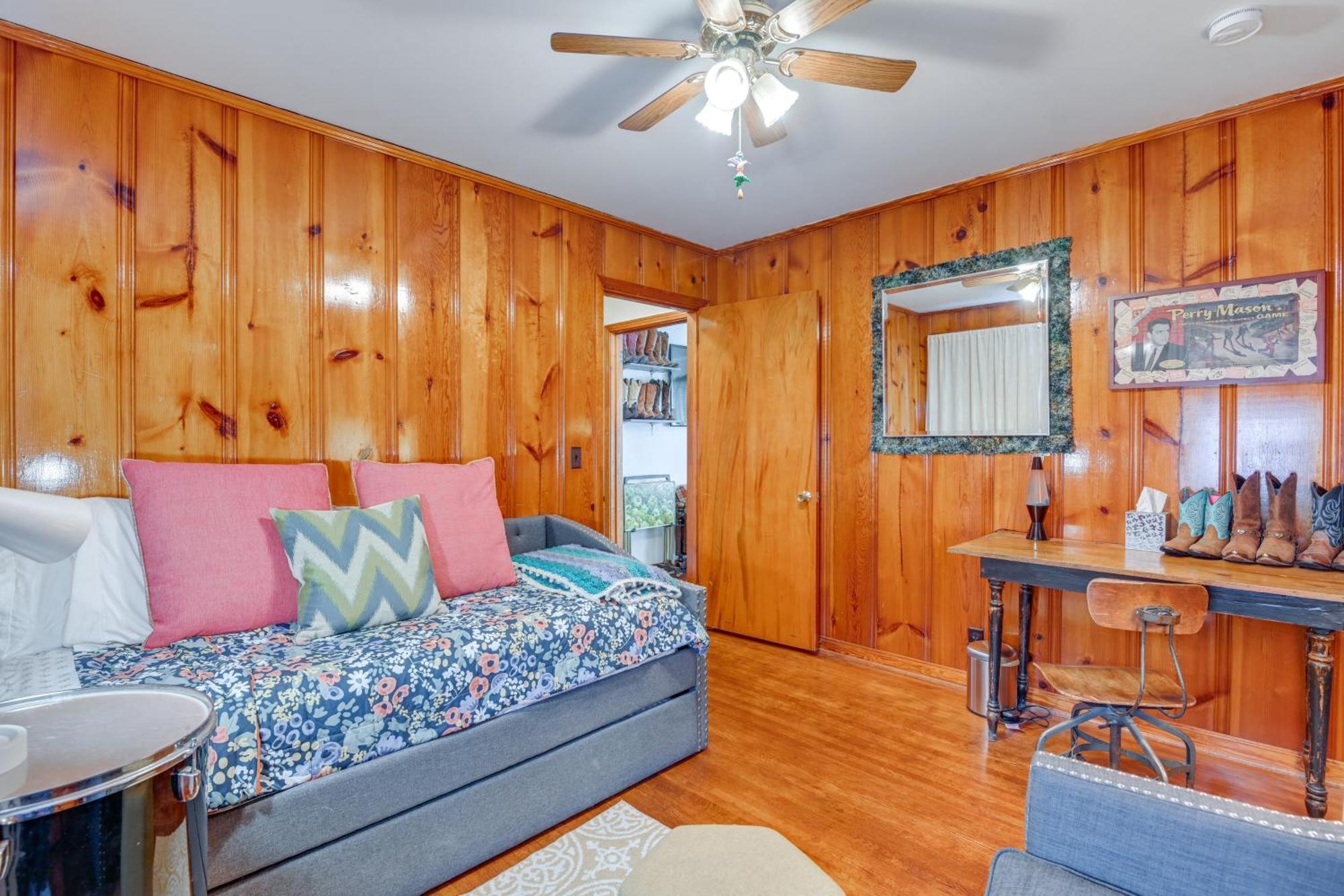 6 Mi To Downtown 70S-Themed Home In Nashville! Екстер'єр фото
